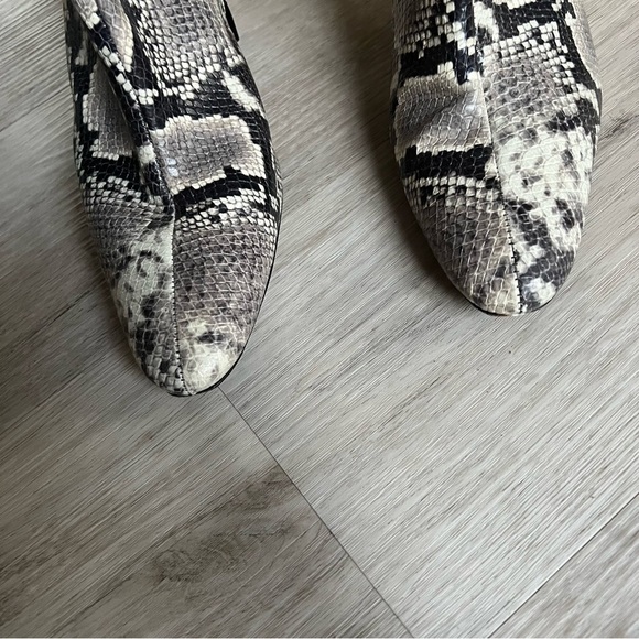 Staud snakeskin ankle boots - Picture 4 of 6